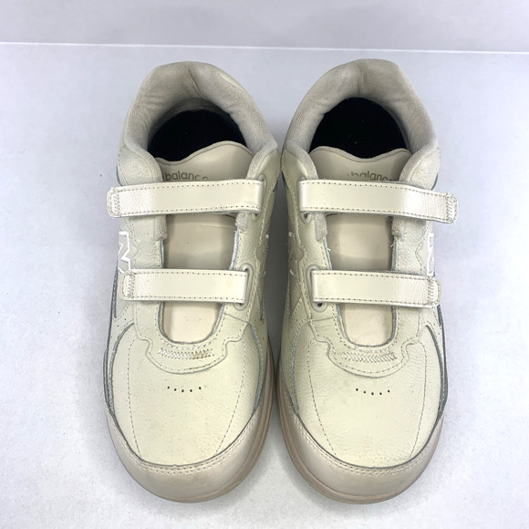 New Balance 577 Mens Walking Shoes Sz 8.5 Beige Orthopedic‎ Comfort Dad Norm main image 5